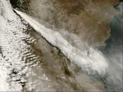 Satellite image of the ash dispersal from the 2008 Chait&#233;n eruption. Ash plume reaching the Atlantic Ocean after going over Argentina (Click image to view full size.)