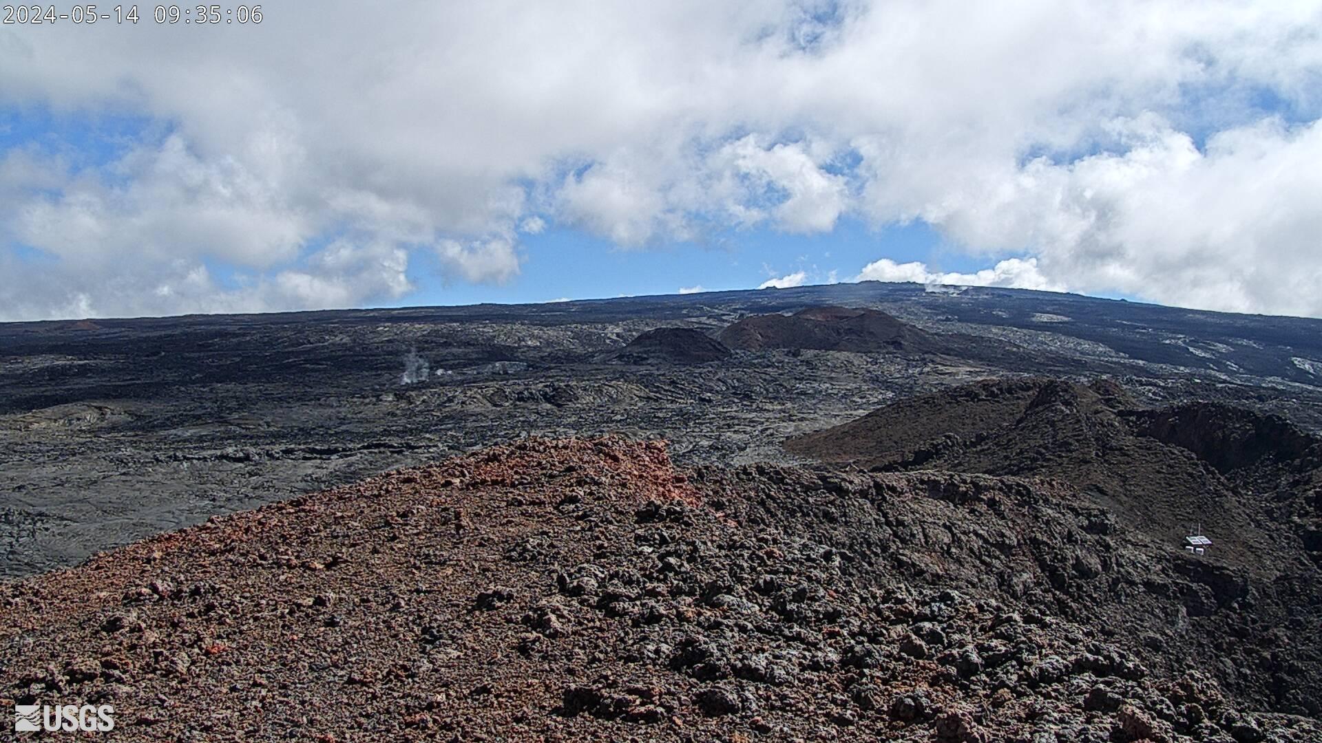 Upper and Middle Parts of Mauna Loa's Southwest Rift Zone preview image