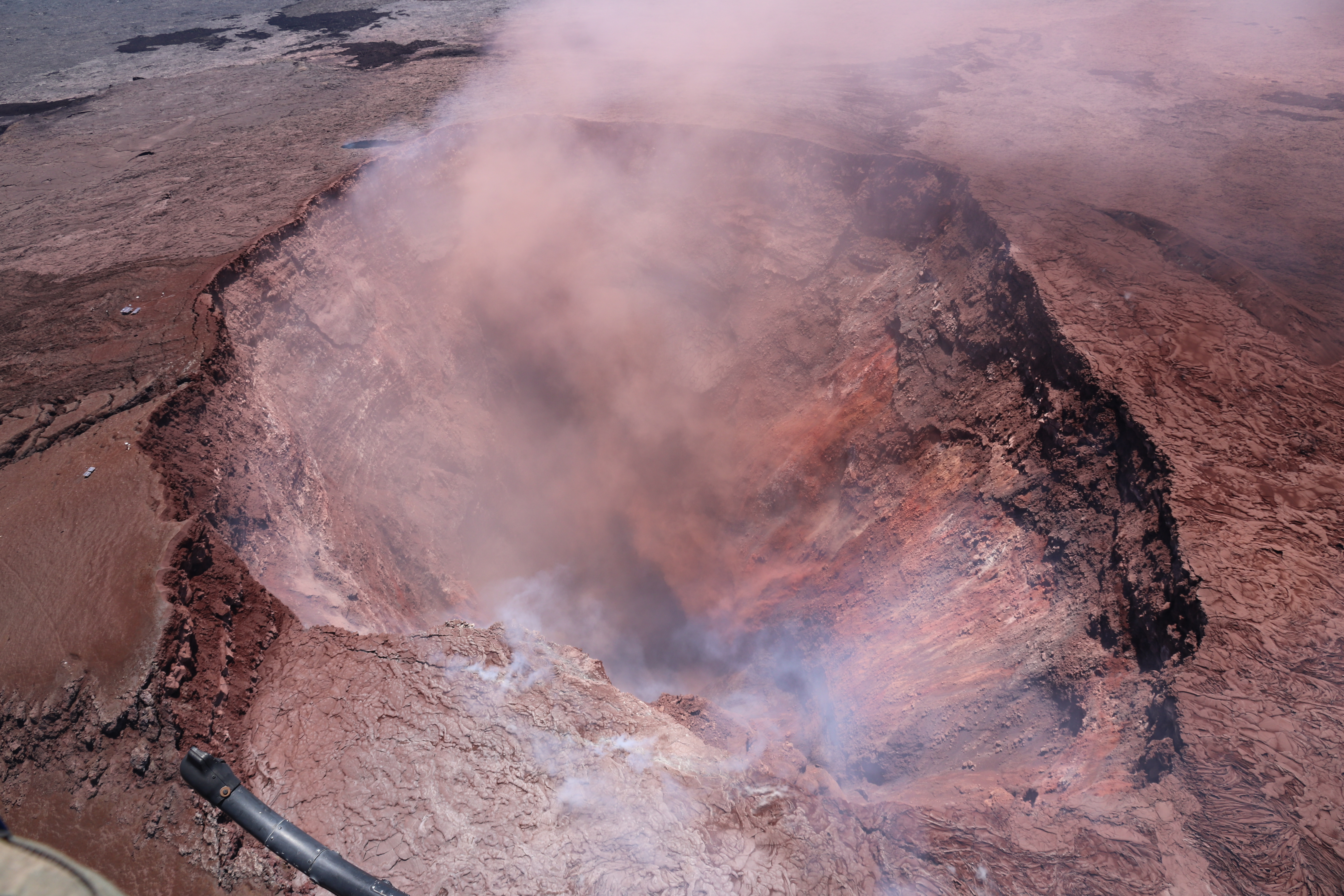 ファイル:USGS Kīlauea multimediaFile-1932.jpg - Wikipedia